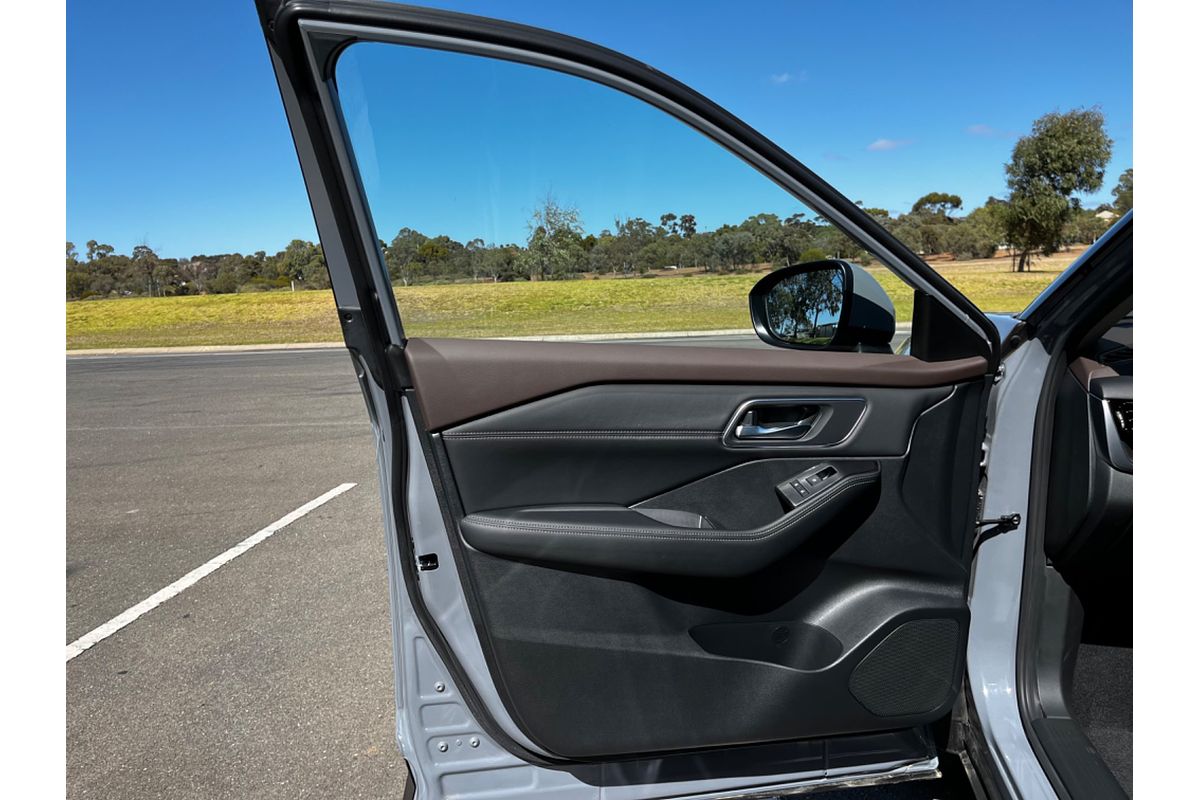 2024 Nissan X-TRAIL ST-L e-POWER T33