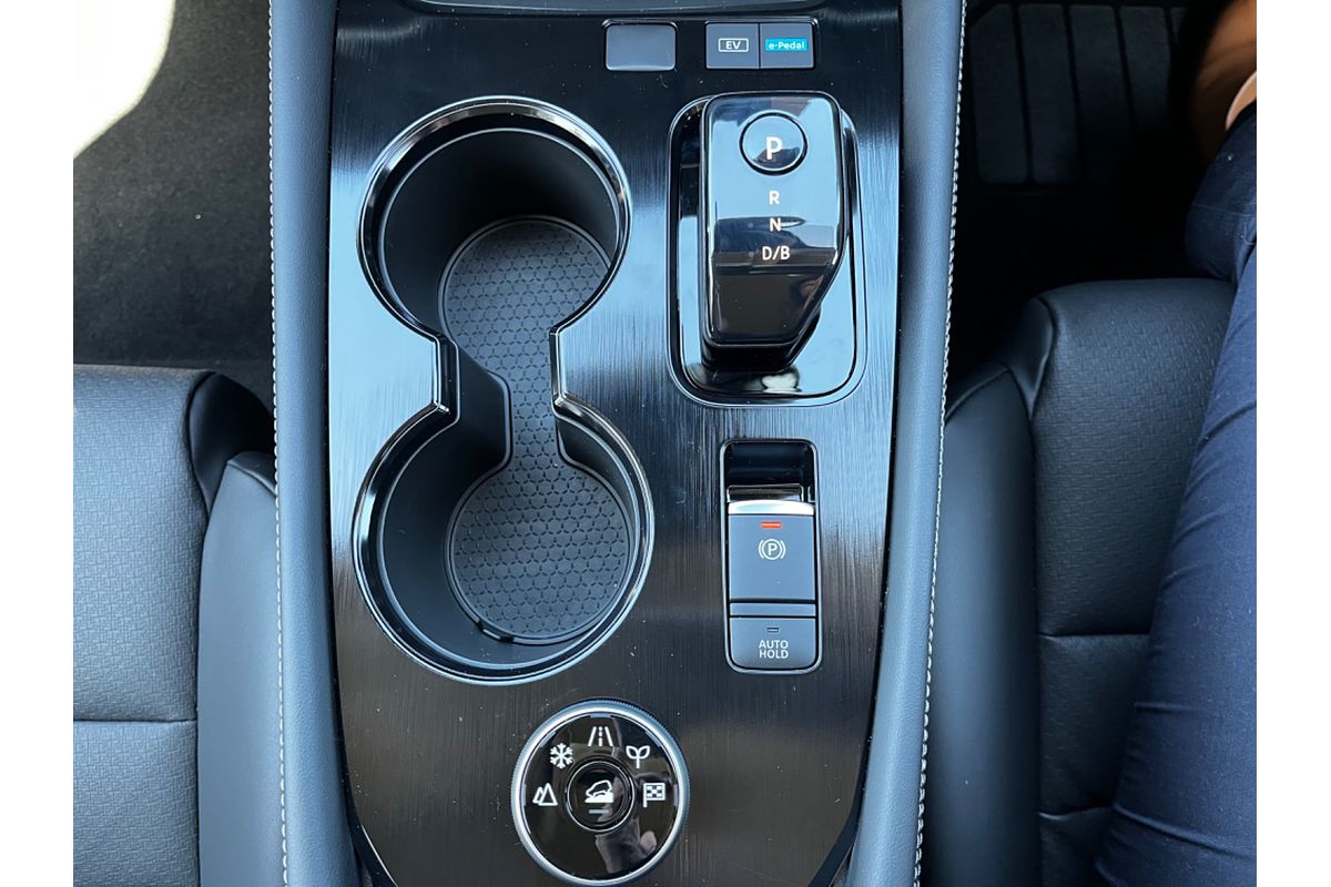 2024 Nissan X-TRAIL ST-L e-POWER T33