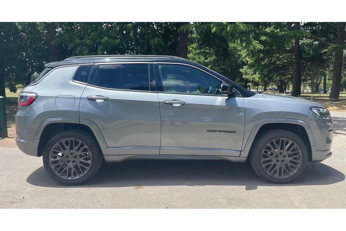 2023 Jeep Compass S-Limited M6