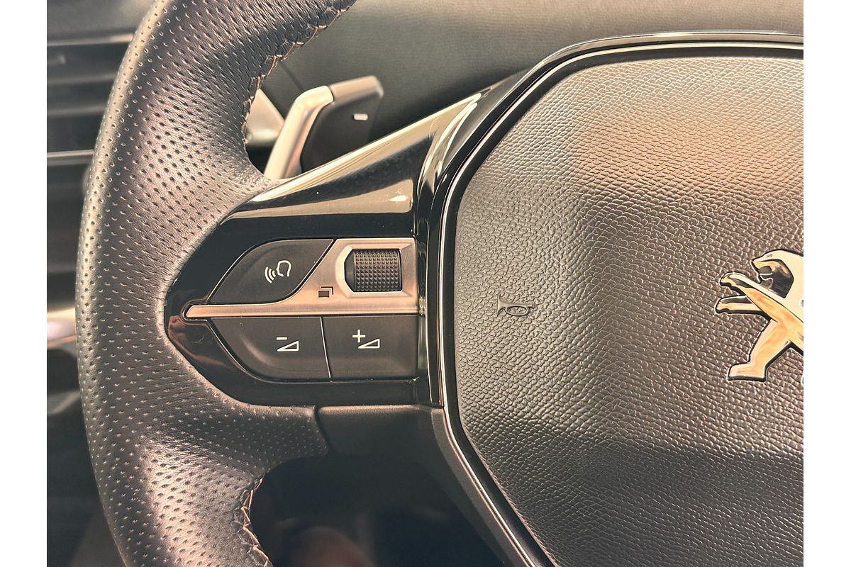 2022 Peugeot 5008 GT P87