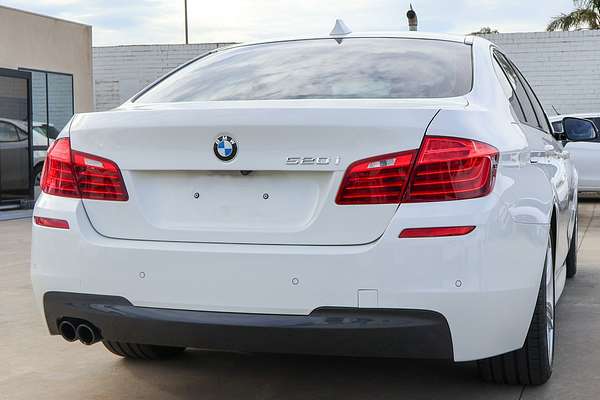 2015 BMW 5 Series 520i M Sport F10 LCI