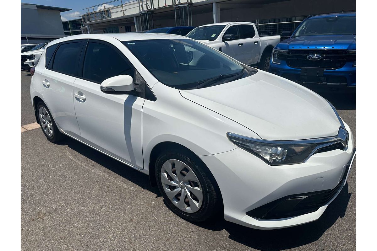 2015 Toyota Corolla Ascent in WHITE Used Hatch Berrimah NT