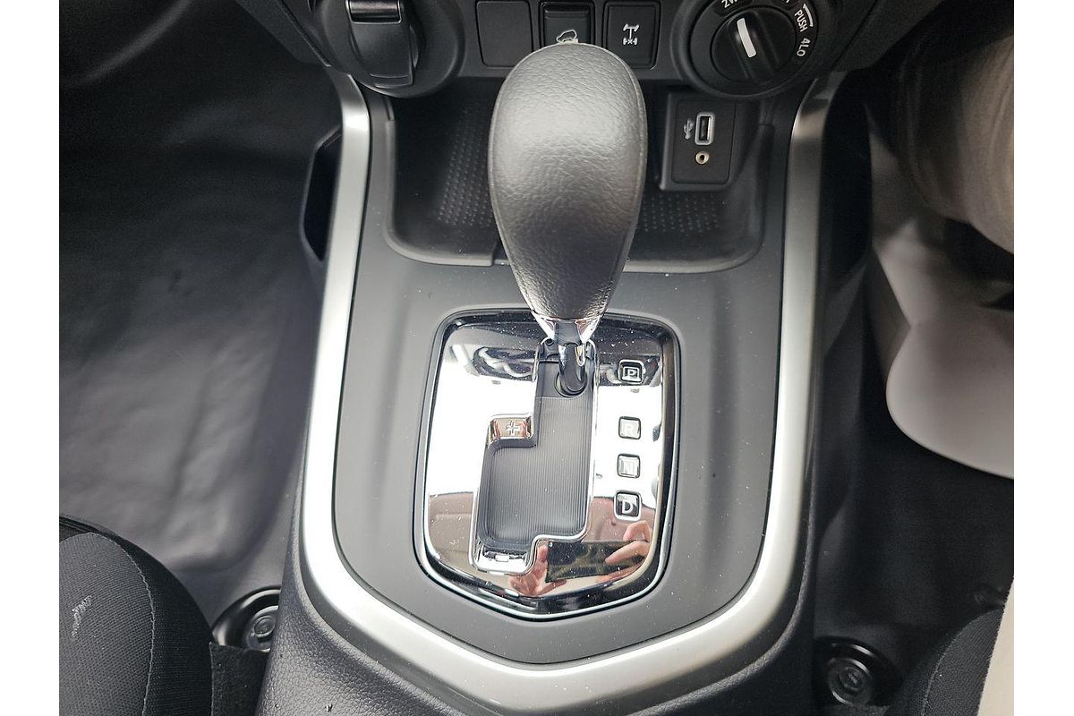 2023 Nissan Navara SL D23 4X4