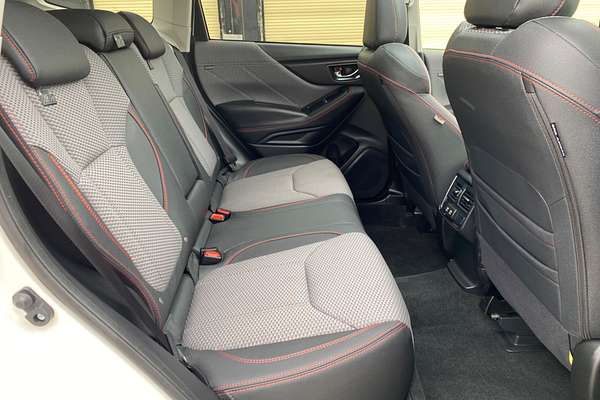 2024 Subaru Forester 2.5i Sport S5