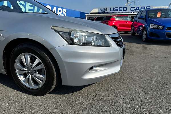 2012 Honda Accord VTi 8th Gen