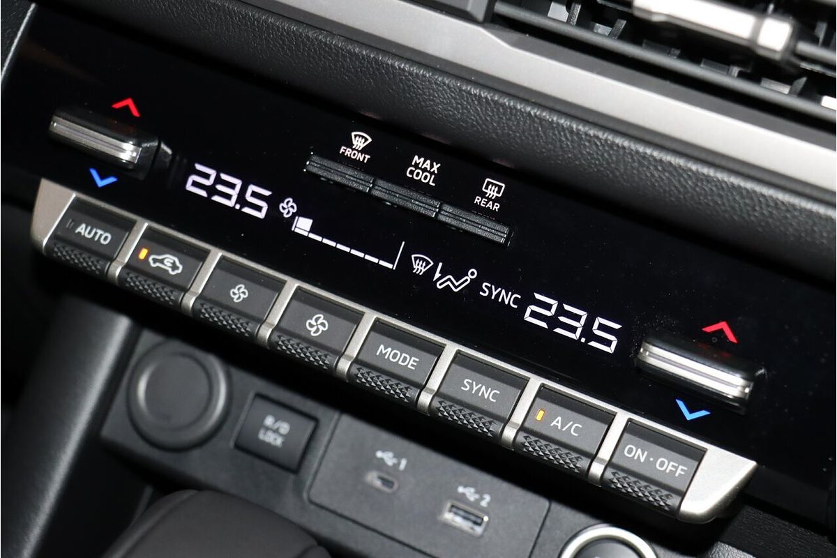 2024 Mitsubishi Triton GLS MV 4X4
