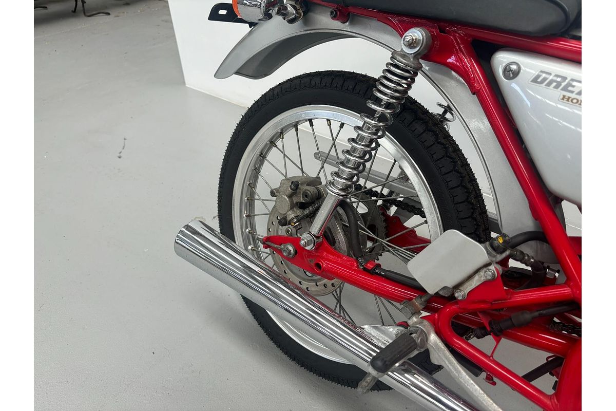 1997 Honda Dream 50 / AC15 (CB50) Dream