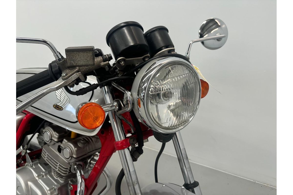 1997 Honda Dream 50 / AC15 (CB50) Dream