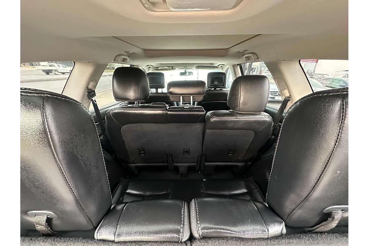 2015 Nissan Pathfinder ST R52