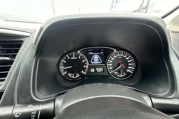 2015 Nissan Pathfinder ST R52