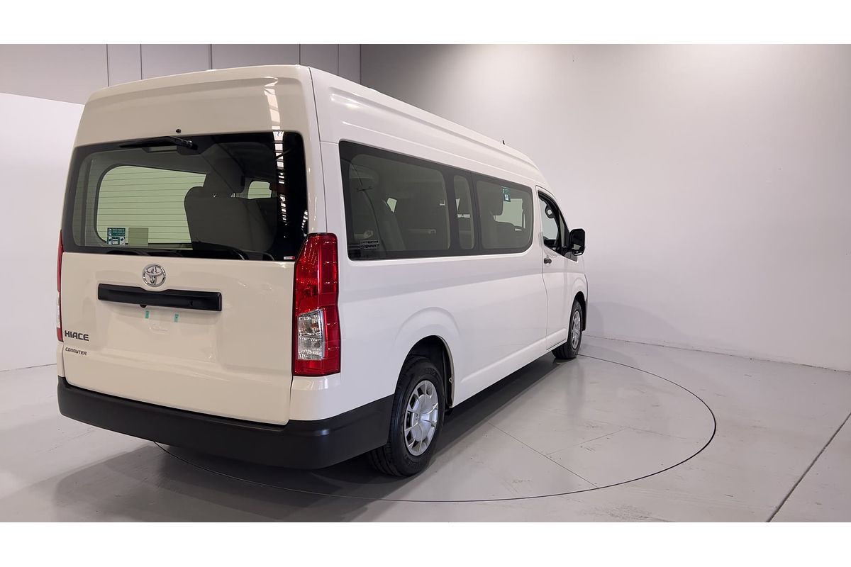 2023 Toyota Hiace Commuter GDH322R