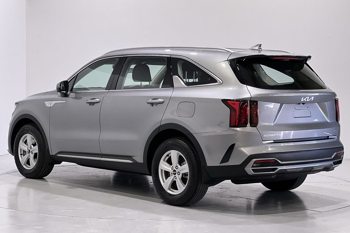 2023 Kia Sorento S MQ4