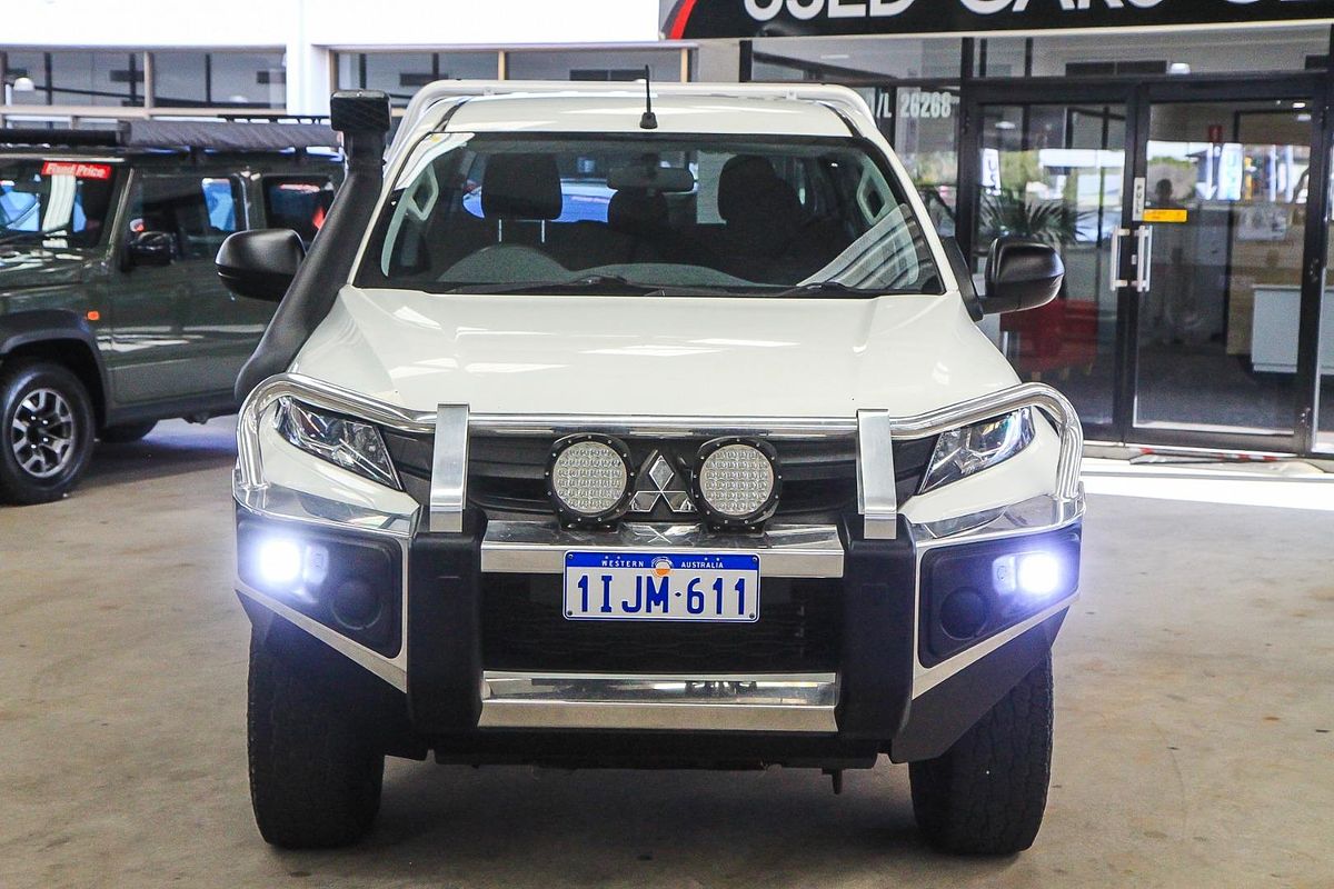 2018 Mitsubishi Triton GLX MR 4X4