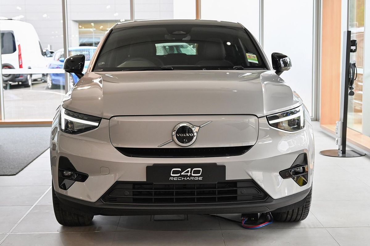 2024 Volvo C40 Recharge Twin