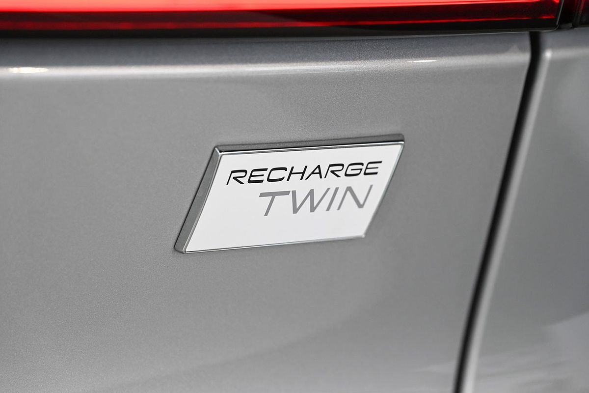 2024 Volvo C40 Recharge Twin