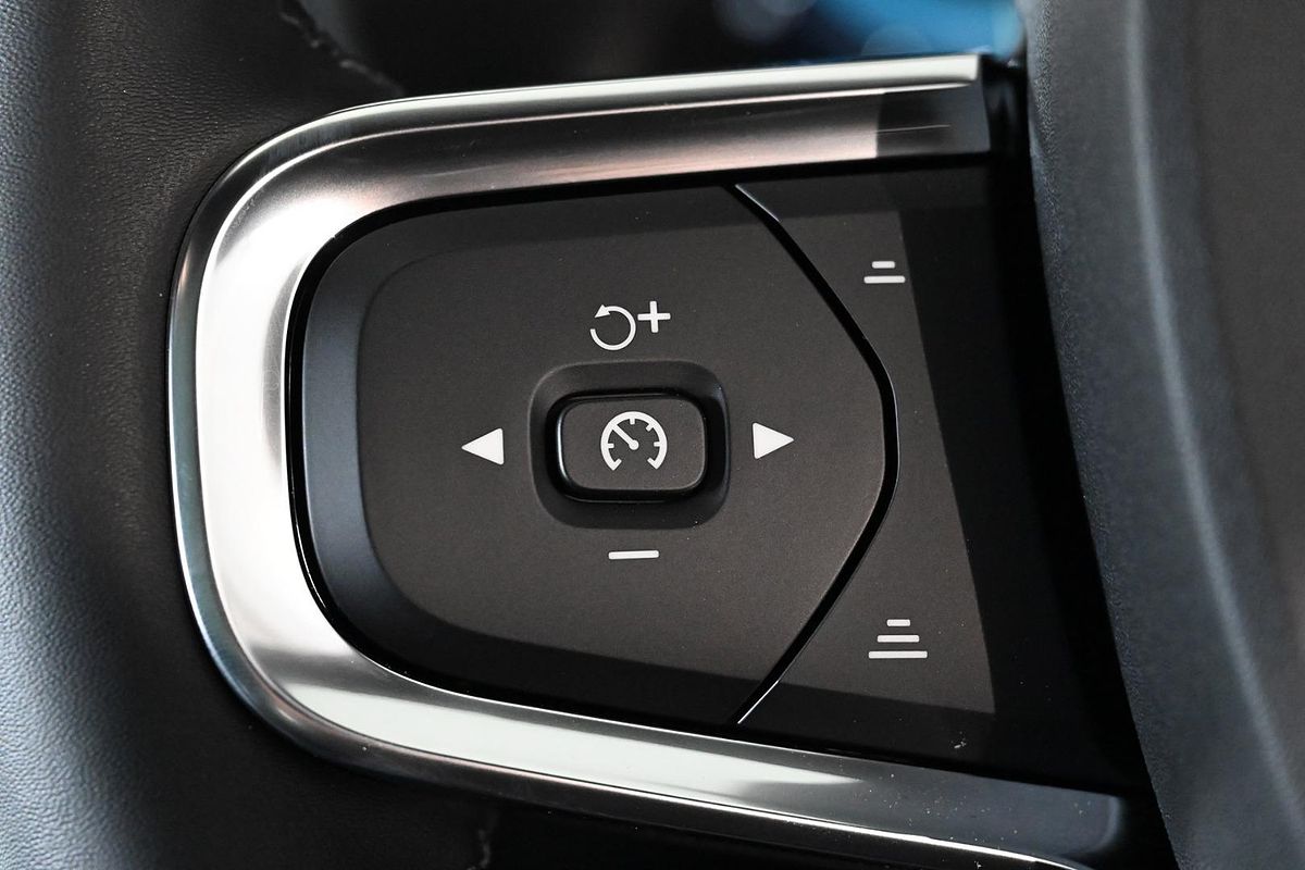 2024 Volvo C40 Recharge Twin