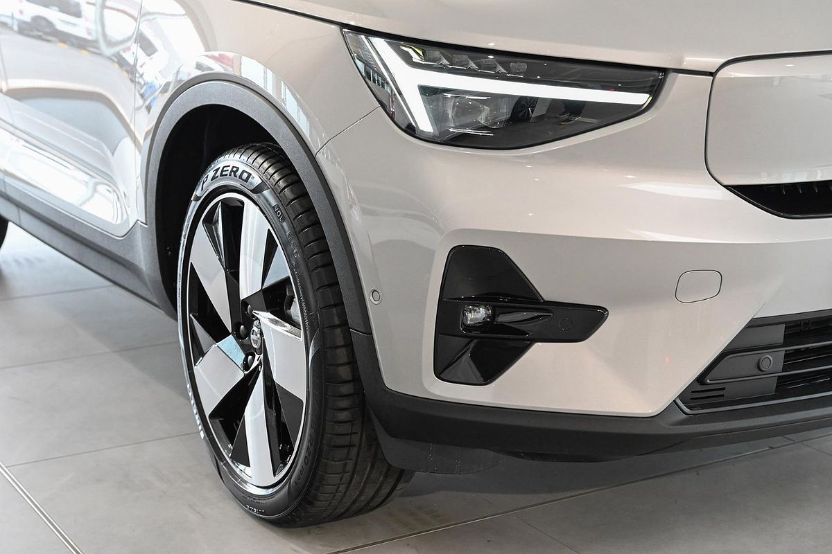 2024 Volvo C40 Recharge Twin
