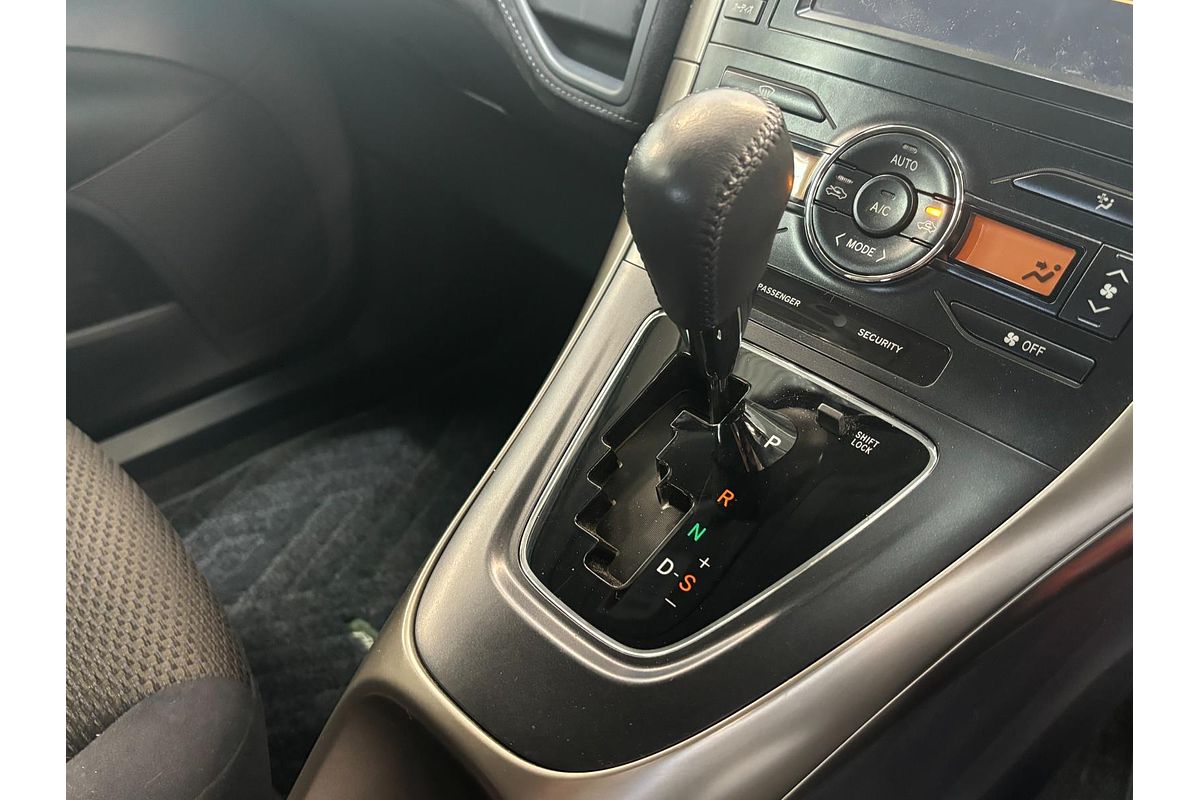 2008 Toyota BLADE MASTER GRE156