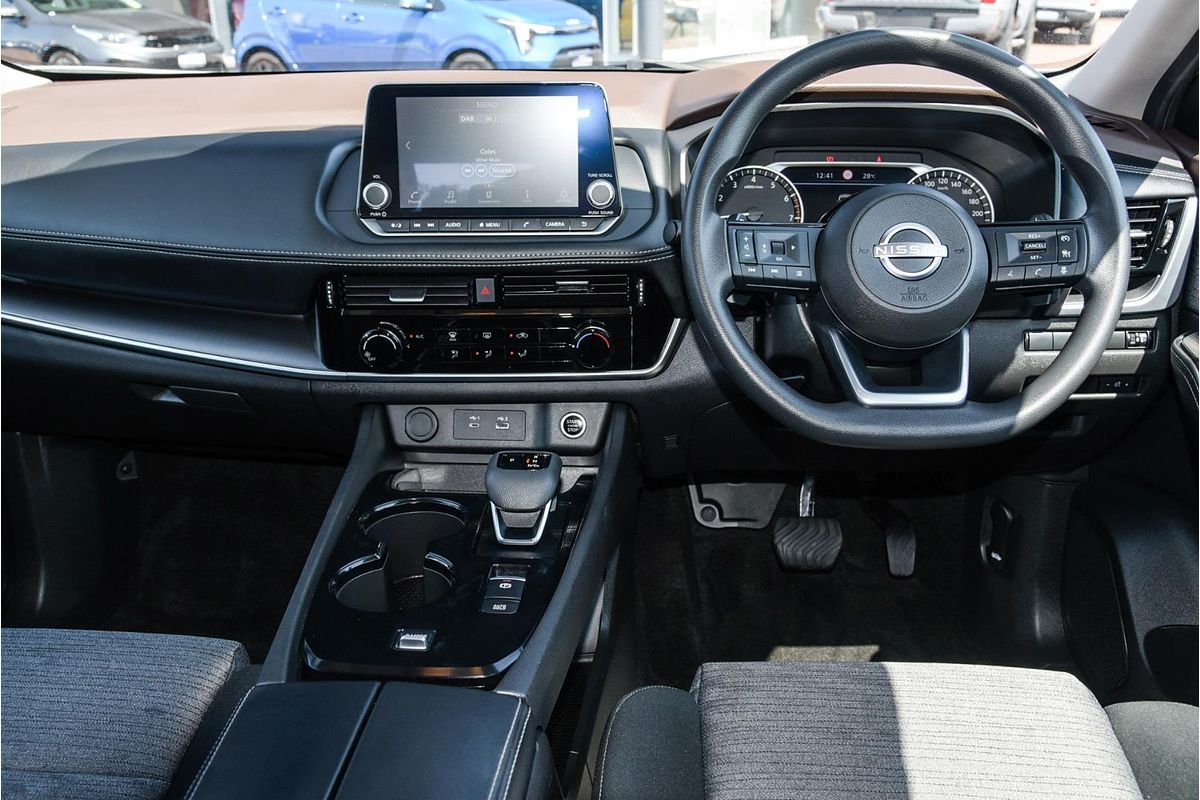 2023 Nissan X-TRAIL ST T33