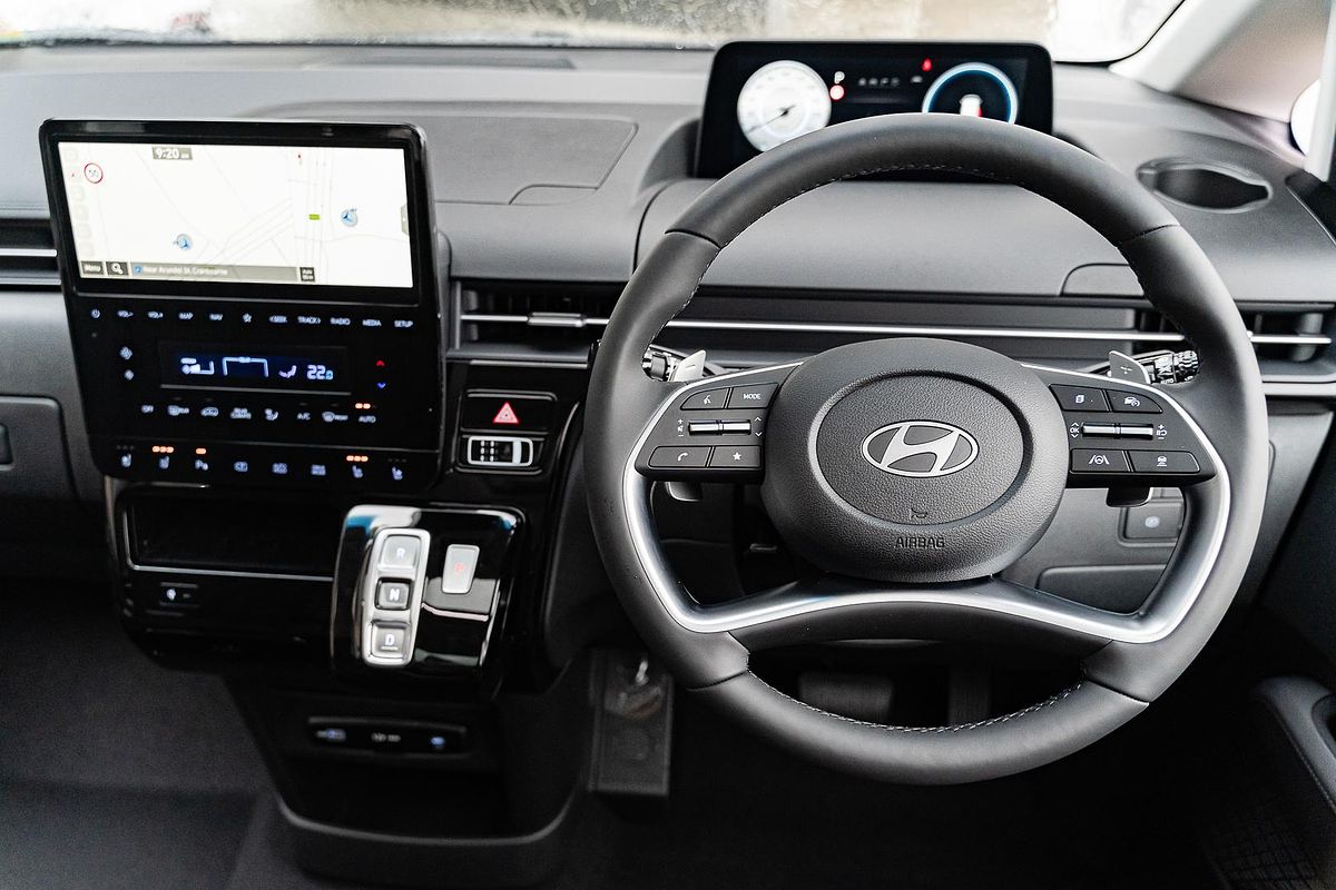 2024 Hyundai STARIA Highlander US4.V3
