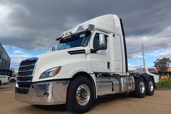 2024 Freightliner Cascadia 126