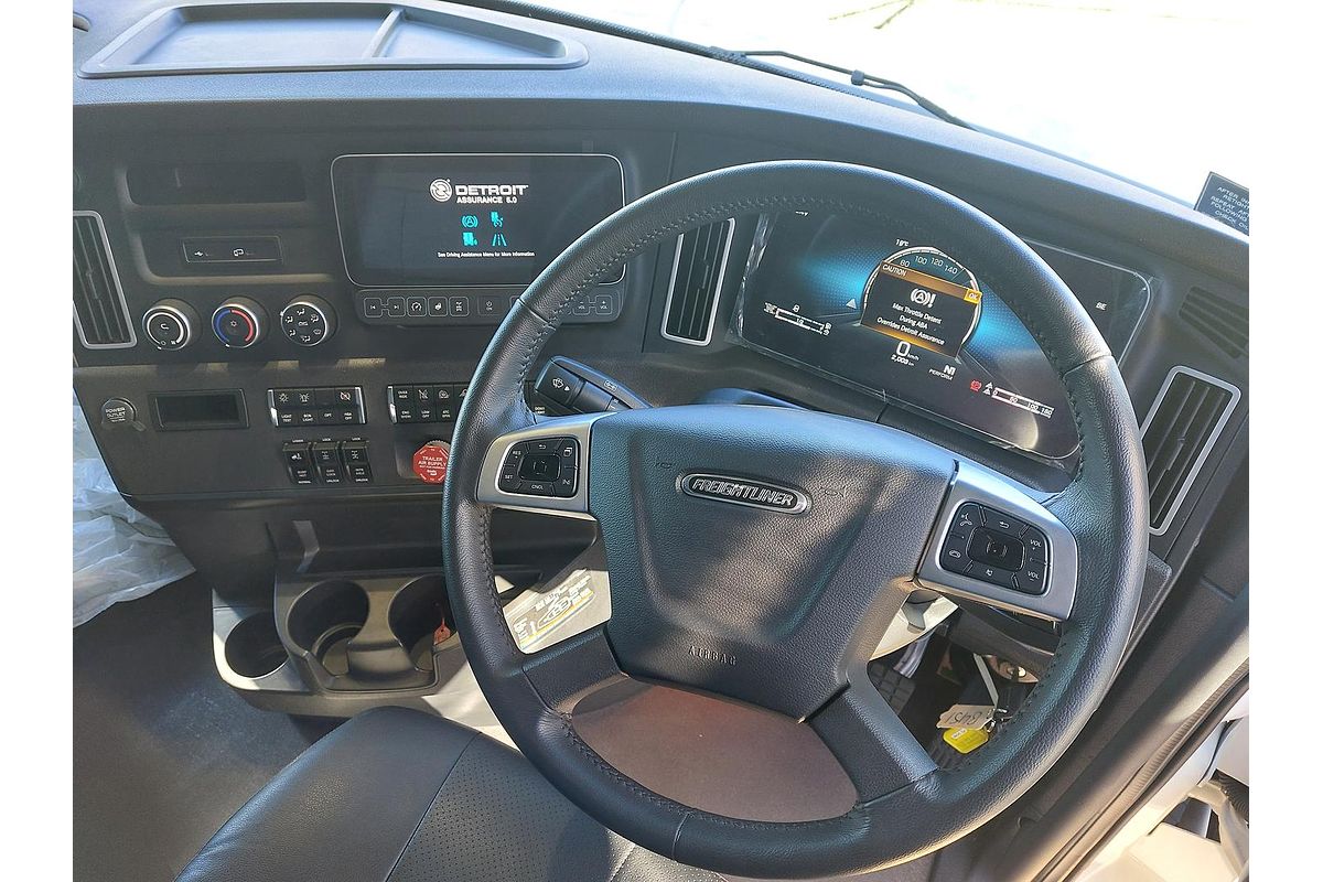 2023 Freightliner Cascadia 126