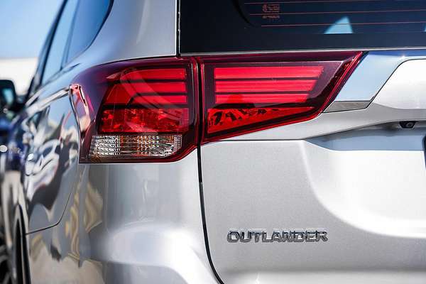 2018 Mitsubishi Outlander ES ZL