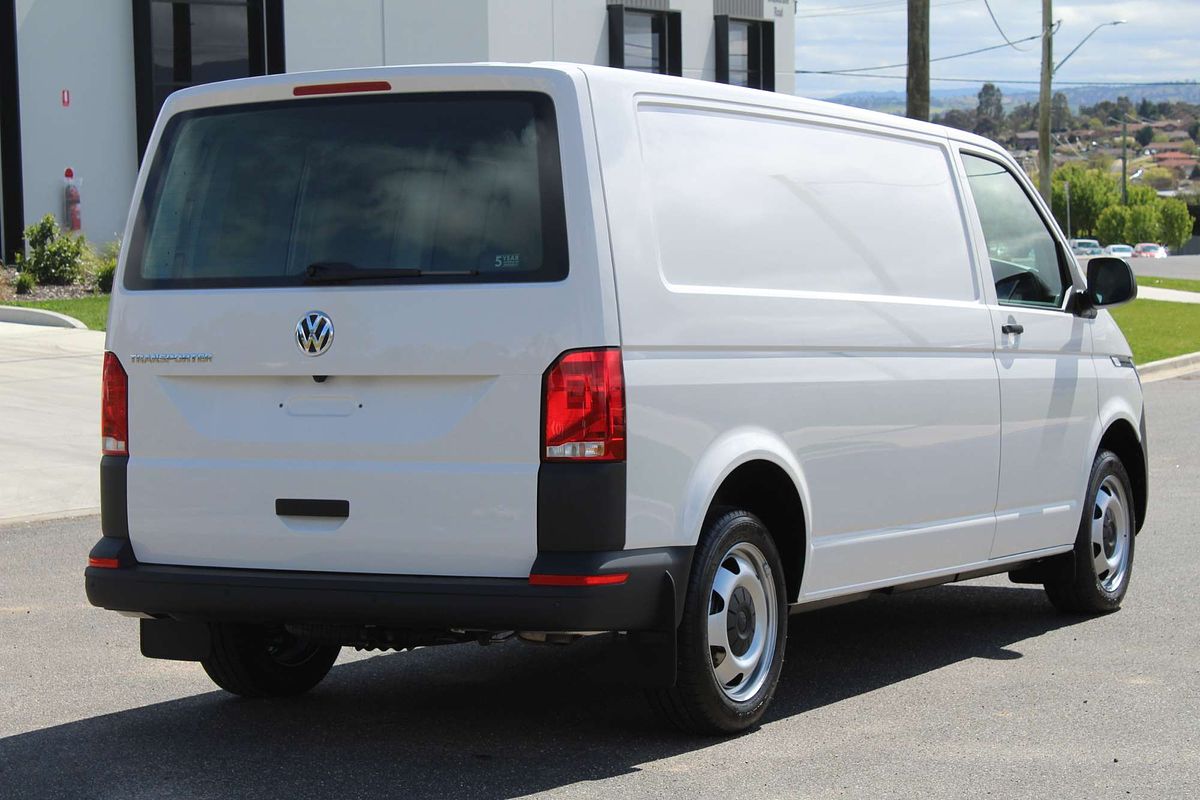 2024 Volkswagen Transporter TDI450 T6.1 LWB