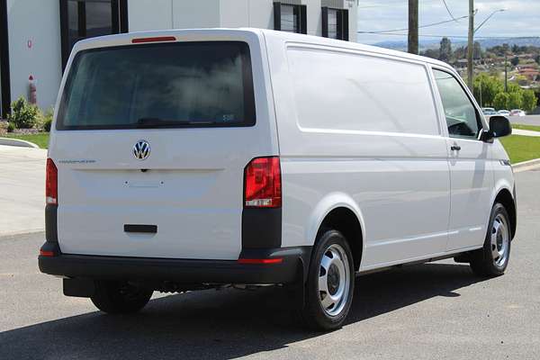 2024 Volkswagen Transporter TDI450 T6.1 LWB