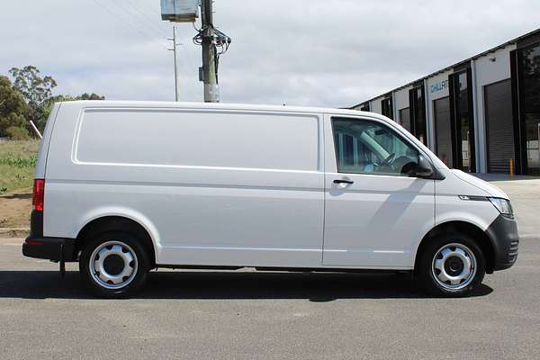 2024 Volkswagen Transporter TDI450 T6.1 LWB