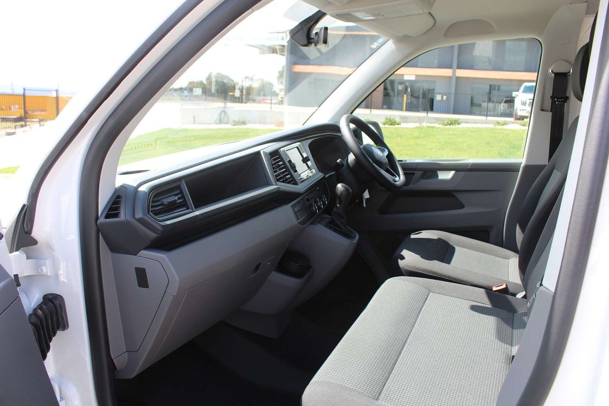 2024 Volkswagen Transporter TDI450 T6.1 LWB