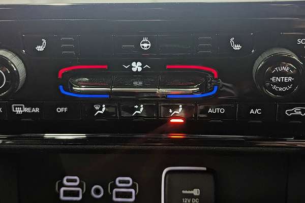 2023 Jeep Grand Cherokee Night Eagle WL