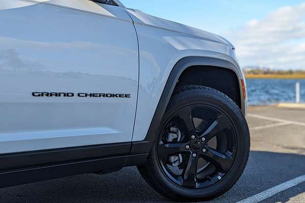 2023 Jeep Grand Cherokee Night Eagle WL