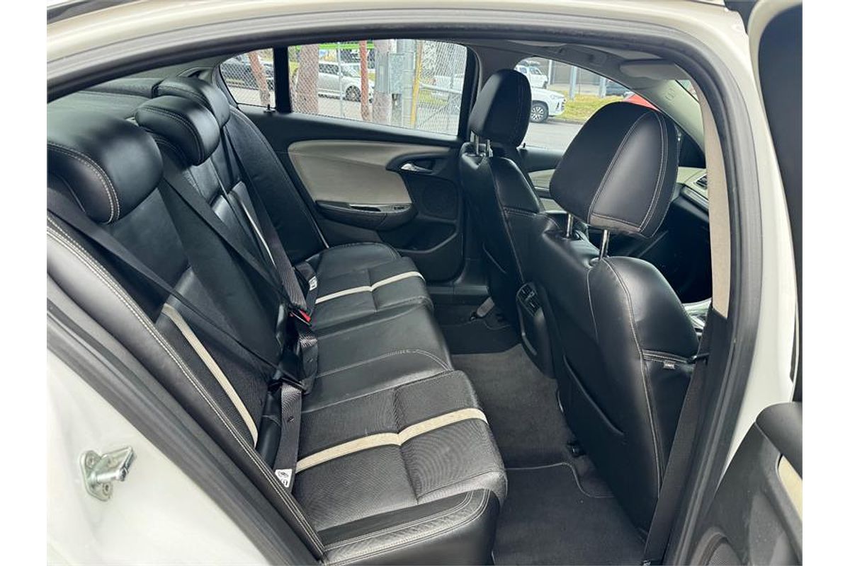 2013 Holden CALAIS V VF
