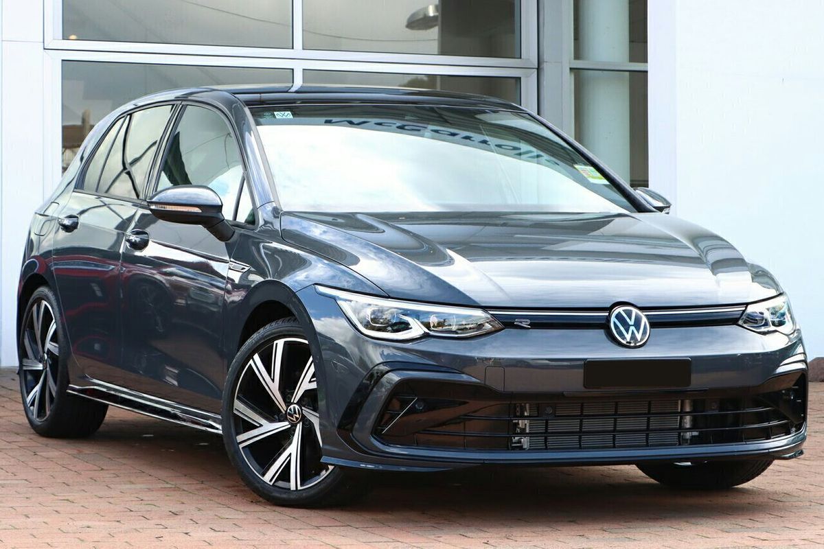 2024 Volkswagen Golf 110TSI R-Line 8