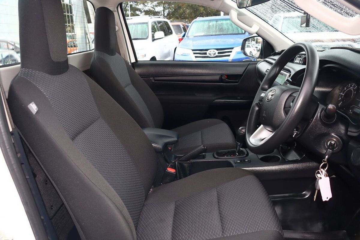 2016 Toyota Hilux Workmate TGN121R Rear Wheel Drive