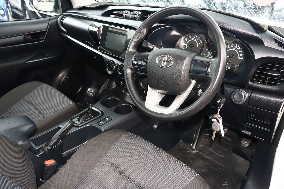 2016 Toyota Hilux Workmate TGN121R Rear Wheel Drive