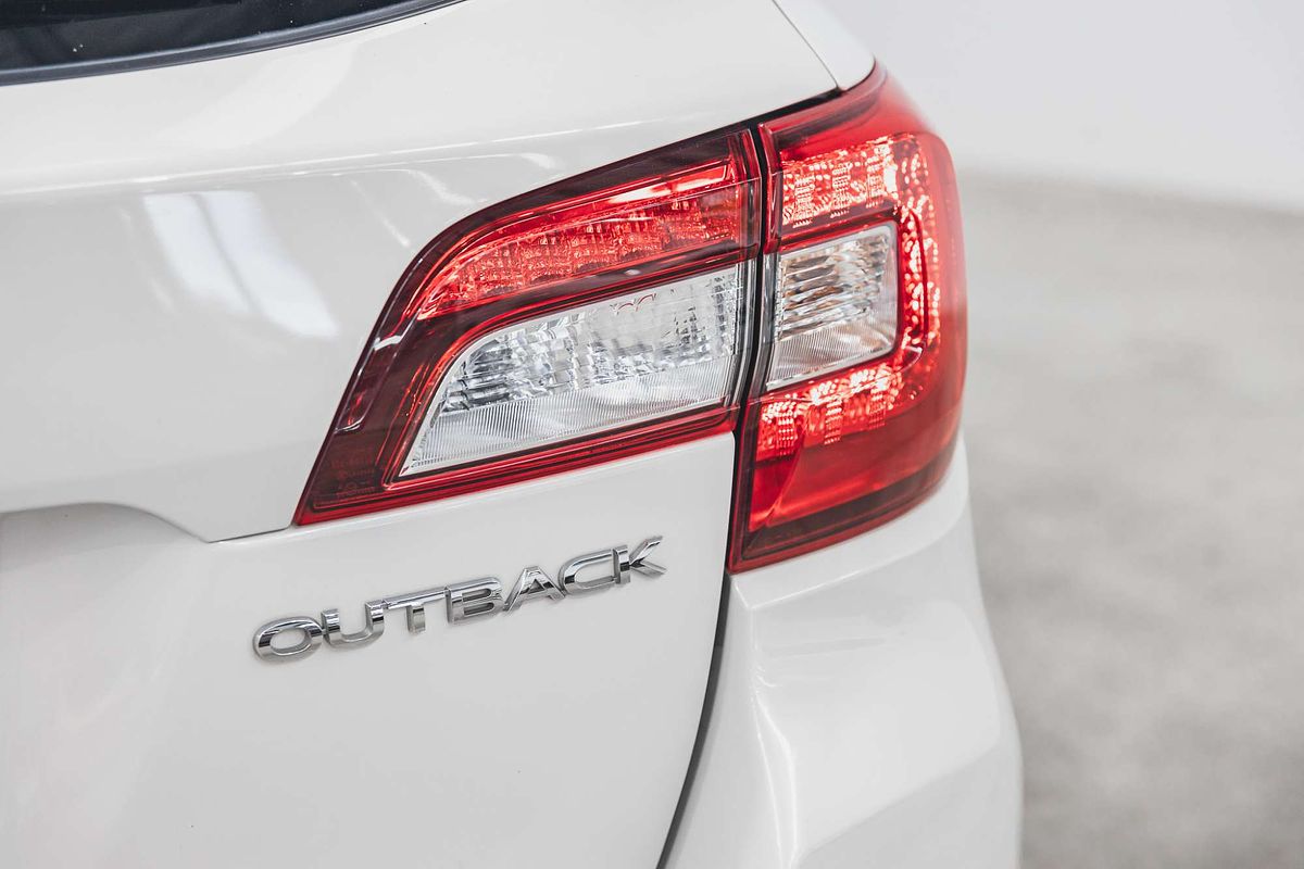 2020 Subaru Outback 2.5i 5GEN