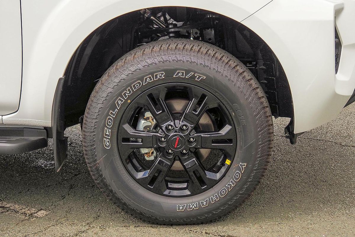 2024 Nissan Navara Black Edition D23 4X4