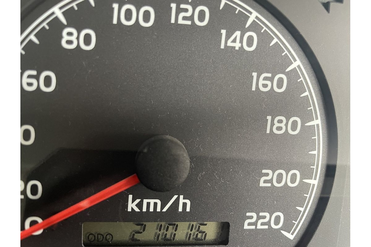 2004 Toyota Avalon GXi MCX10R Mark III