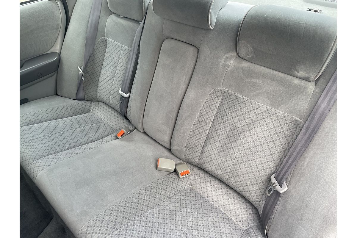 2004 Toyota Avalon GXi MCX10R Mark III