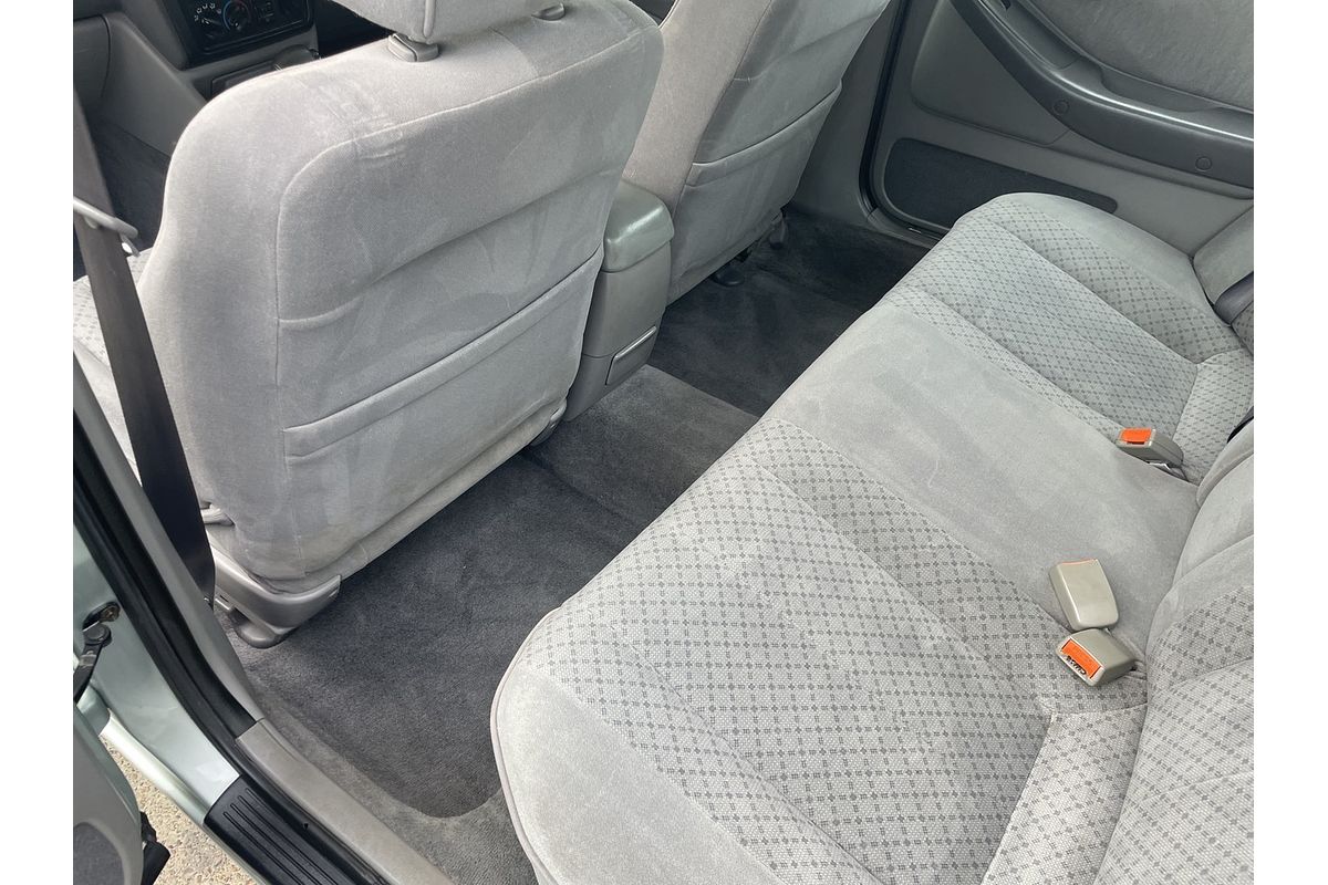2004 Toyota Avalon GXi MCX10R Mark III