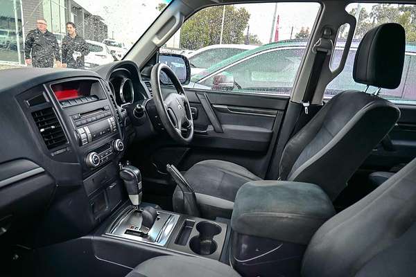 2007 Mitsubishi Pajero GLX NS