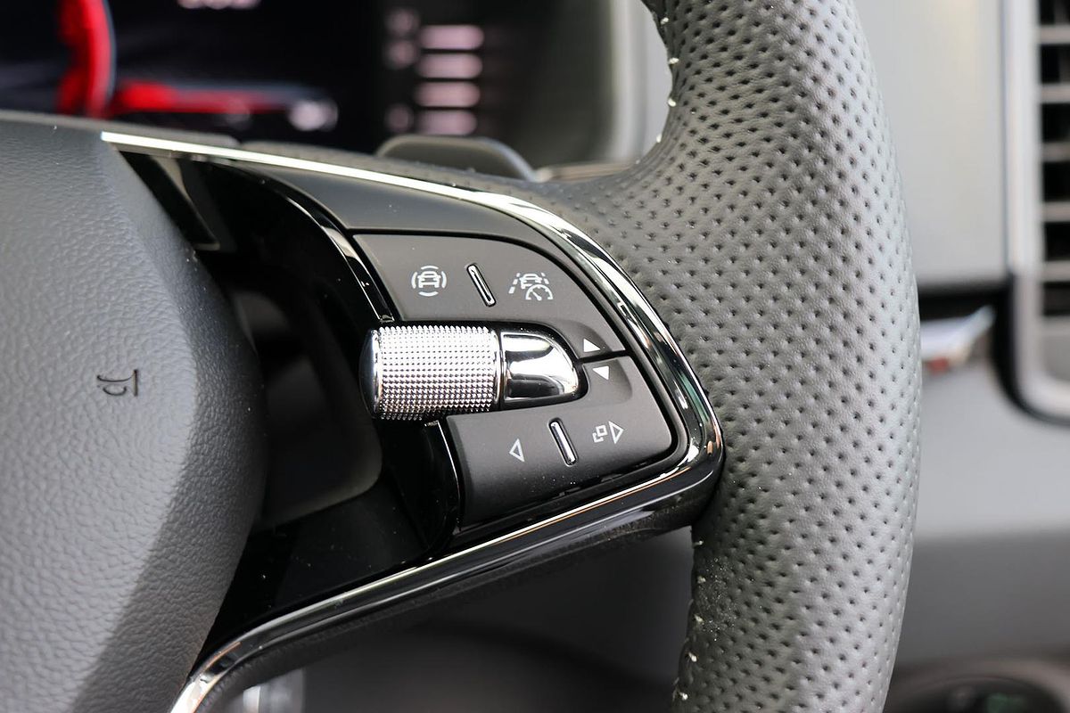 2023 SKODA Karoq 140TSI Sportline NU