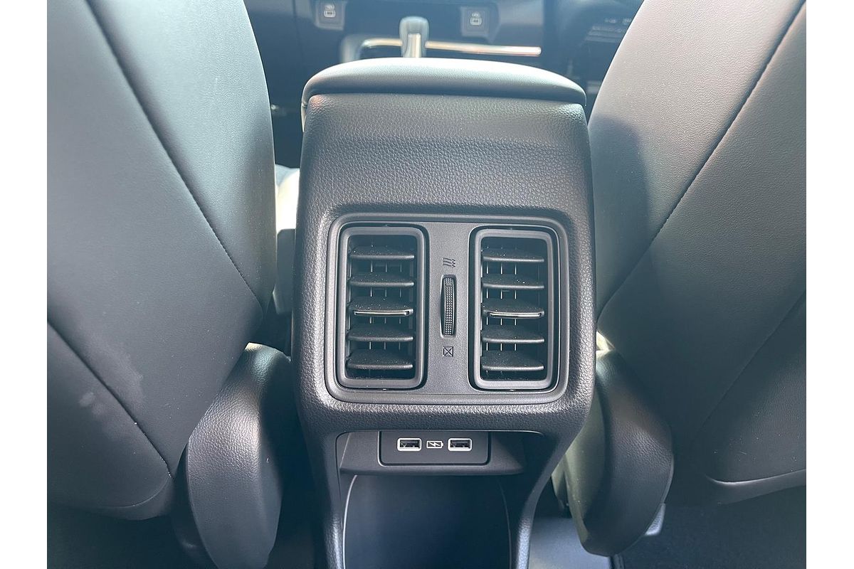 2023 Honda HR-V e:HEV L