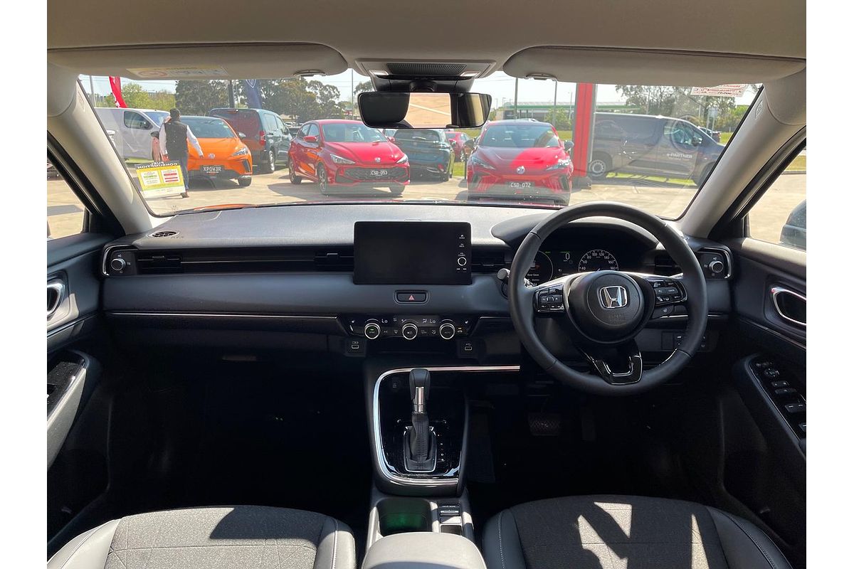 2023 Honda HR-V e:HEV L