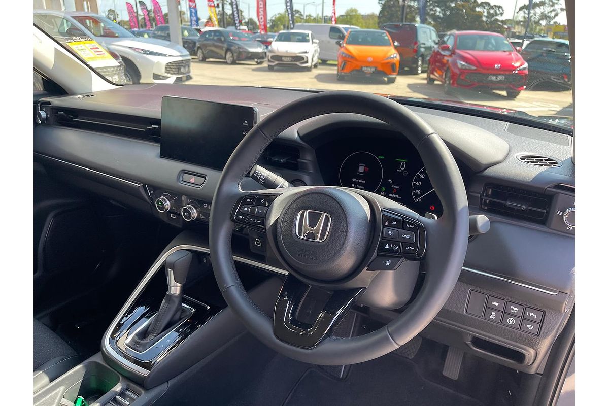 2023 Honda HR-V e:HEV L