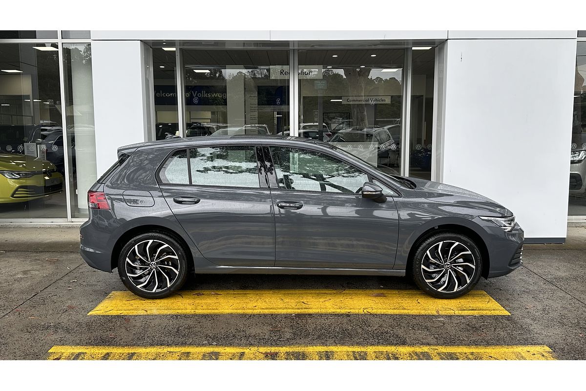 2024 Volkswagen Golf 110TSI Life 8