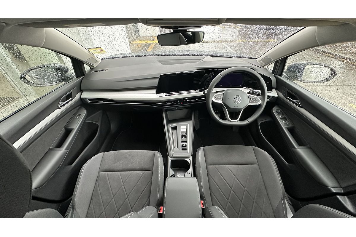2024 Volkswagen Golf 110TSI Life 8