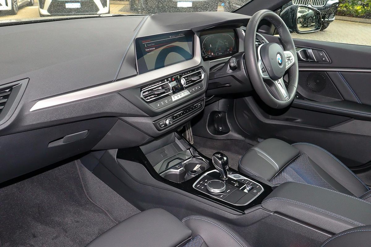 2023 BMW 2 Series 218i M Sport F44